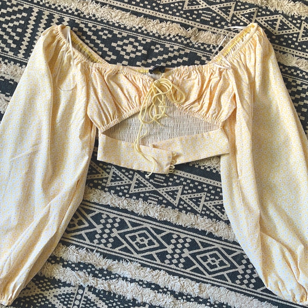 White fox top